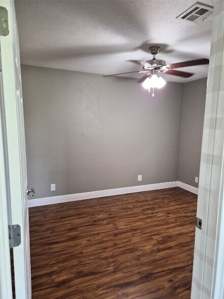 Building Photo - 209 Florence St