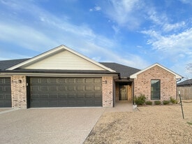 Building Photo - 108 W Windmill Way