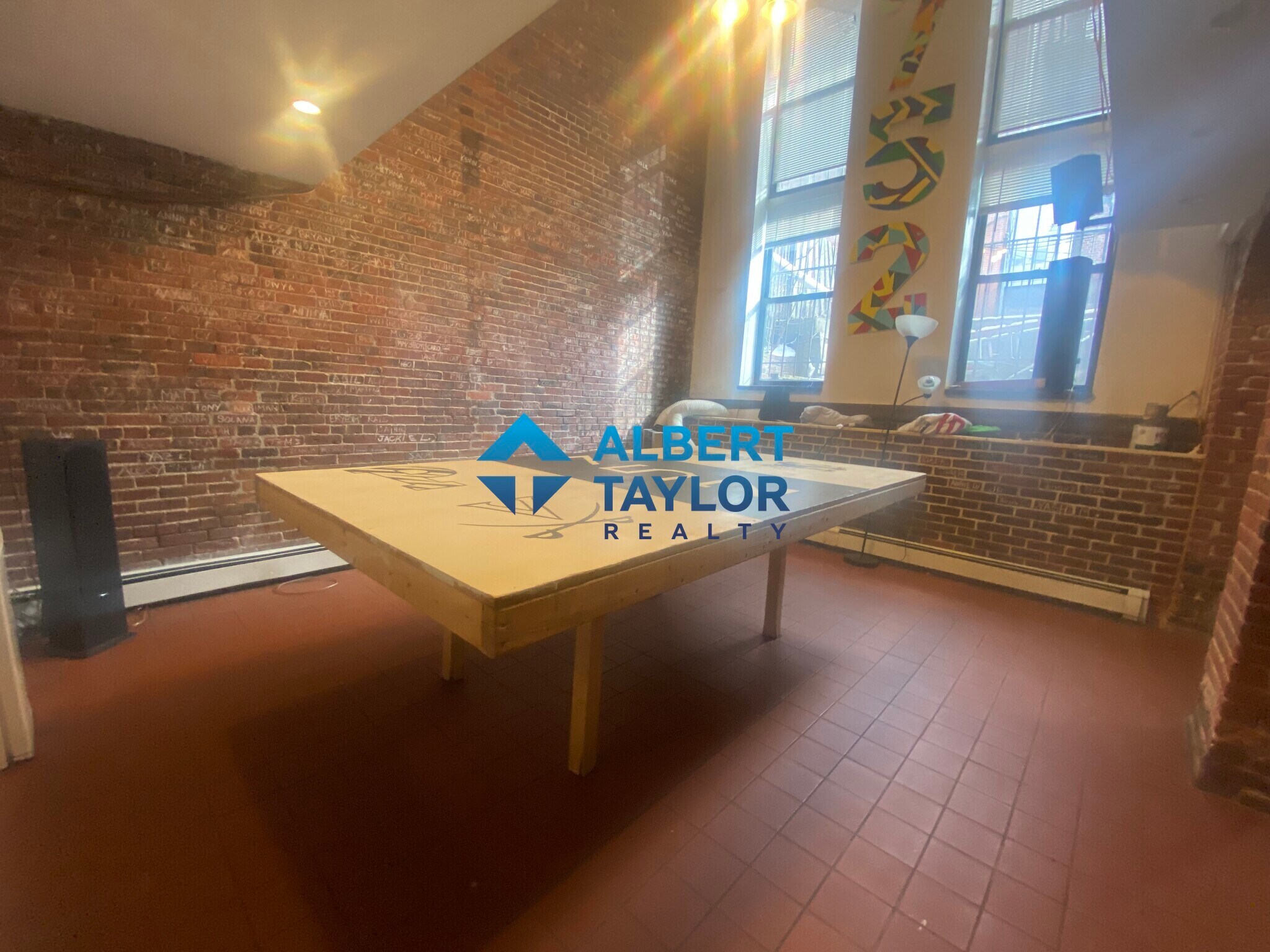 Building Photo - 750 Tremont St