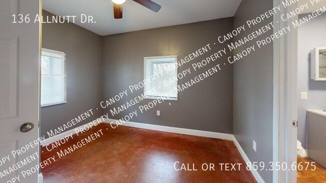 Building Photo - 136 Allnutt Dr