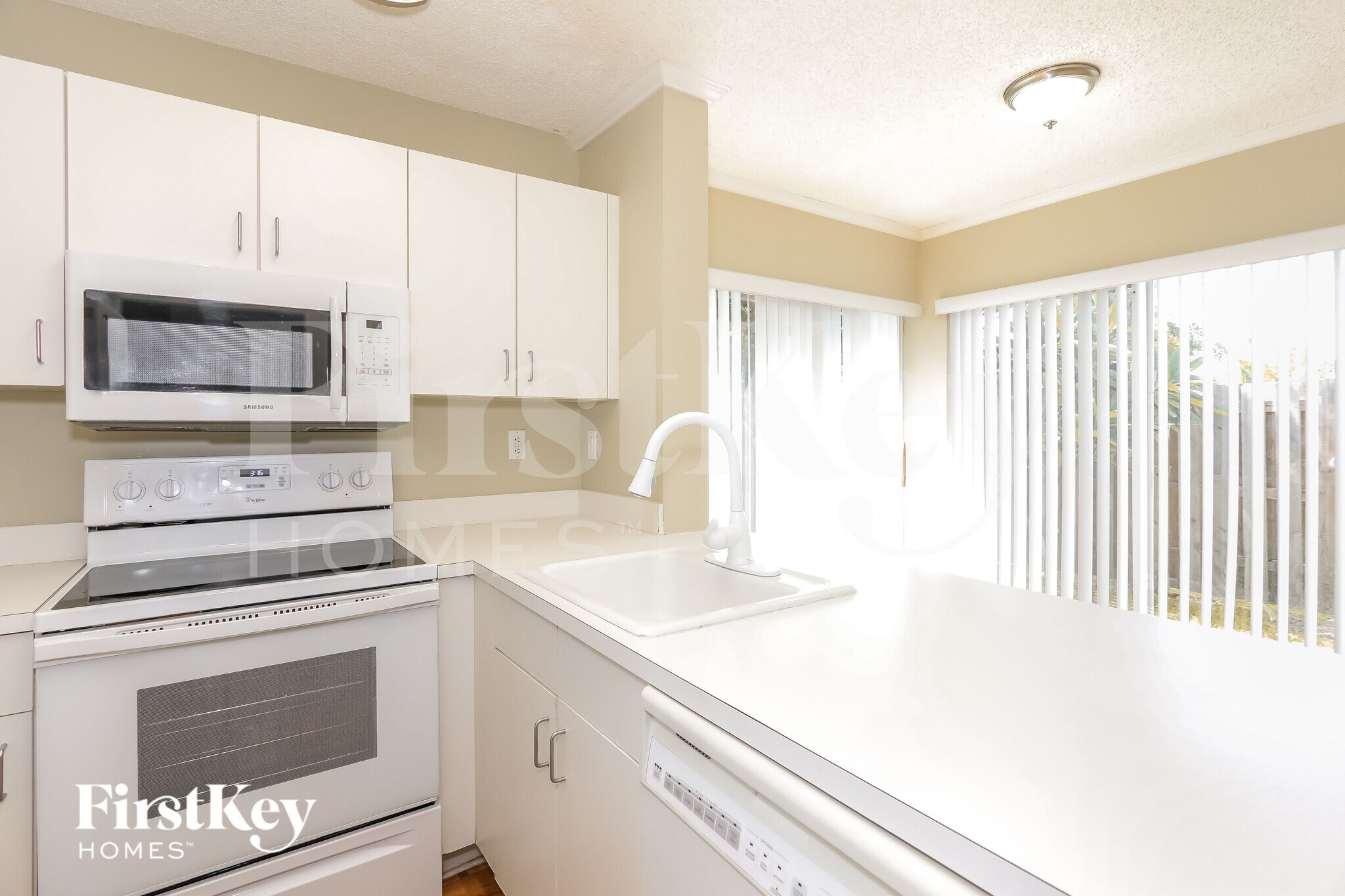 Building Photo - 9817 SW 222nd Terrace