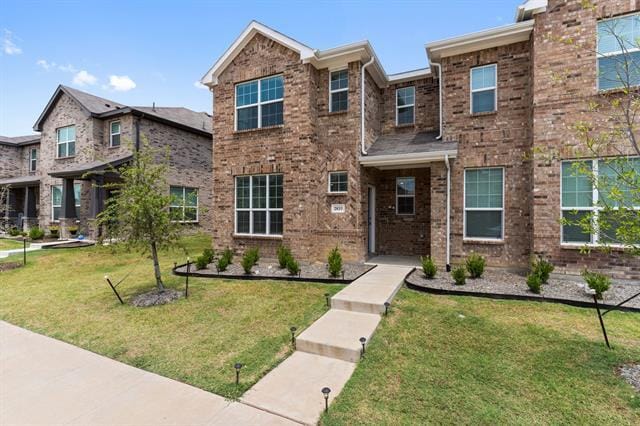 Building Photo - 2833 Bellflower Dr