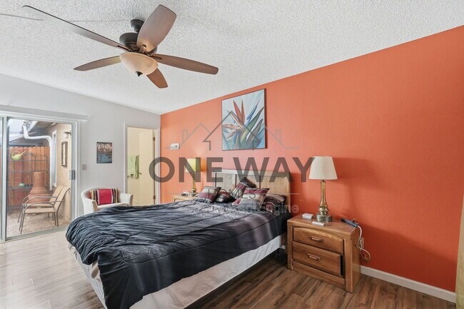 Building Photo - 2929 E Broadway Rd