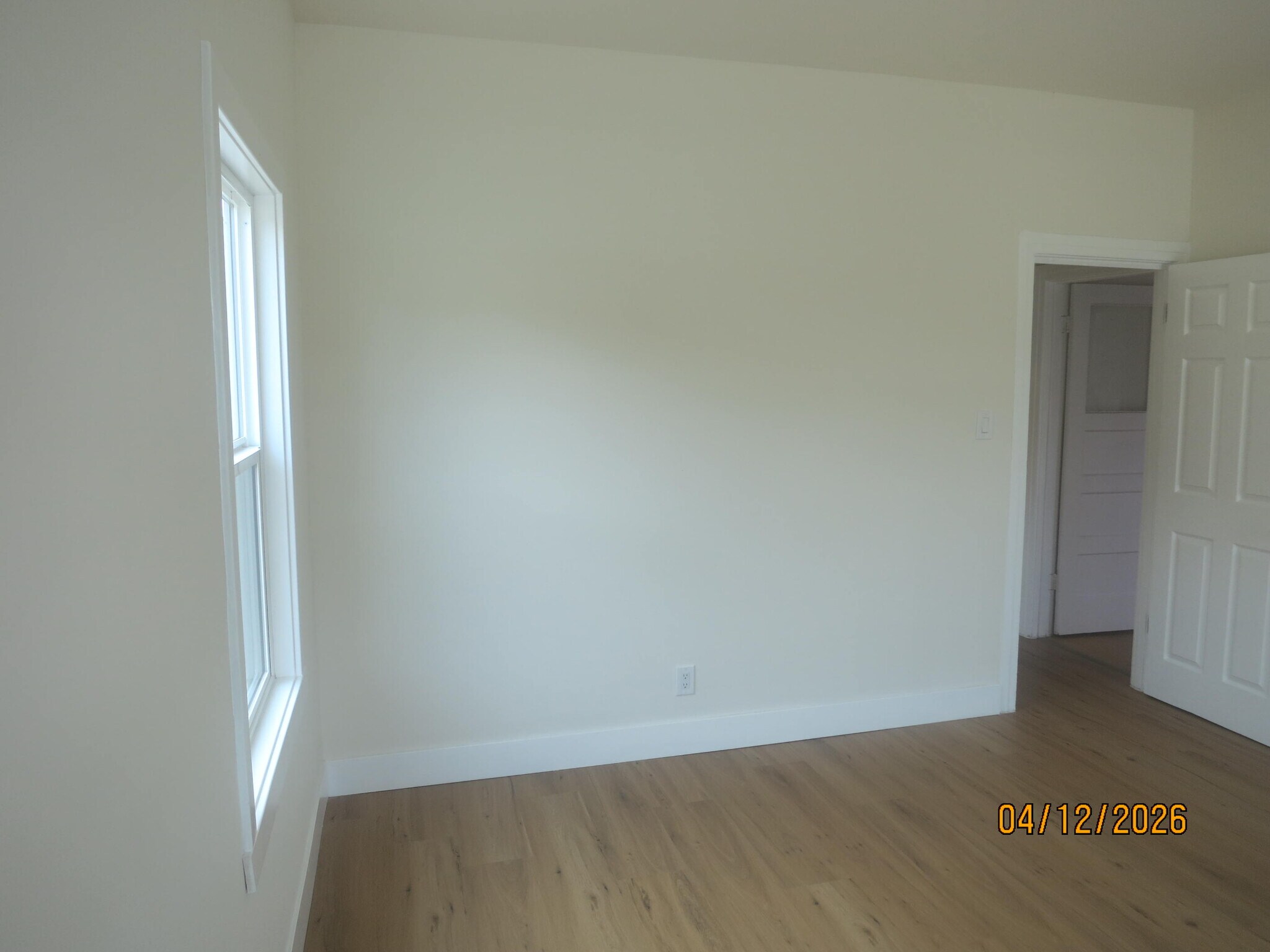 Building Photo - 2045 S Harcourt Ave