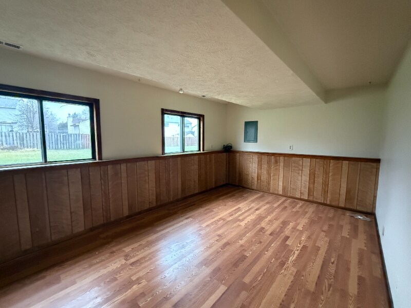 Building Photo - 5814 Laporte Dr