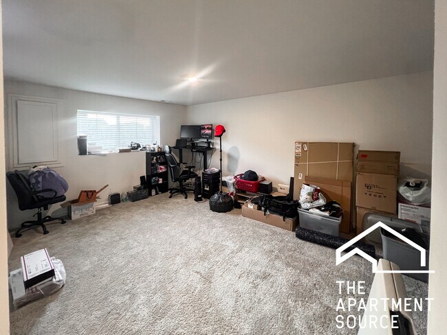 Building Photo - 2360 Southwind Blvd