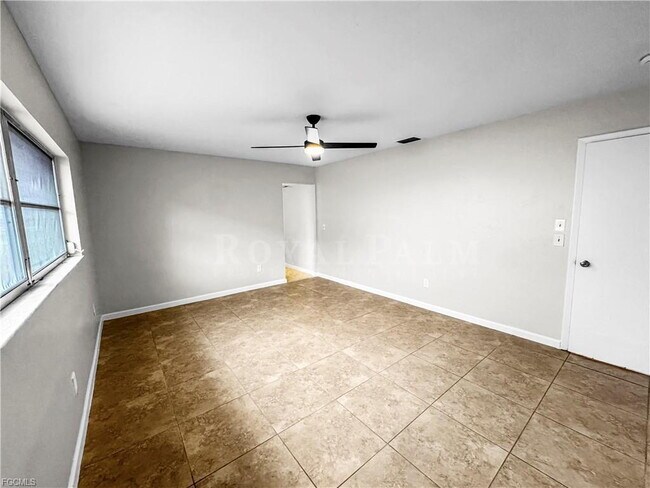 Building Photo - 3 Bed | 2 Bath Home on SE 46th Terrace – Space to Live, Room to Breathe