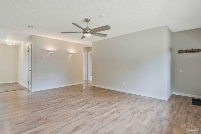 Building Photo - 2325 Merle Cir