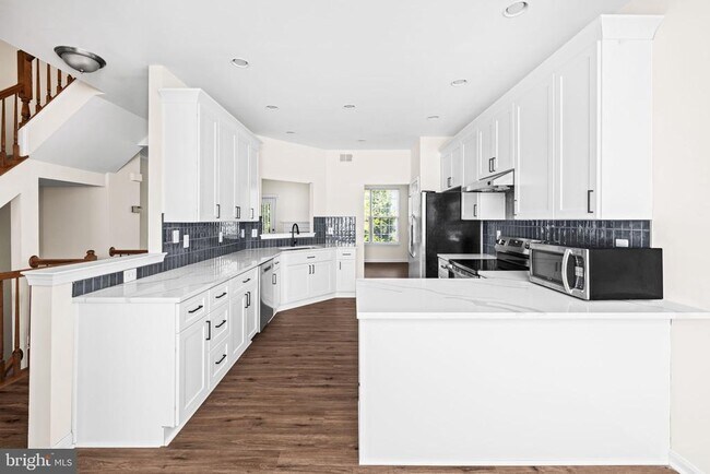Building Photo - 2902 Jessica Ct