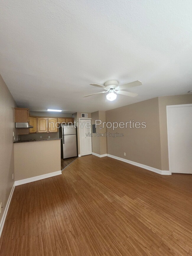 Building Photo - 4724 Walden Cir
