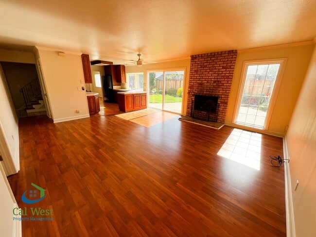 Building Photo - $4,695 - Beautiful 5 Bedroom 2.5 Bath Two ...