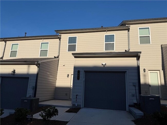 Building Photo - 1605 Aeslin Dr NW