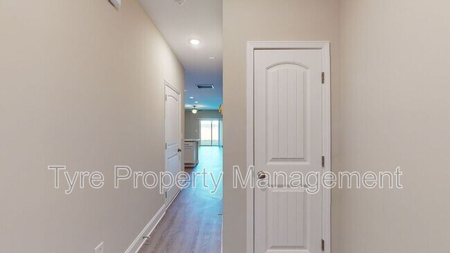 Building Photo - 2632 Sailor Rose Ln