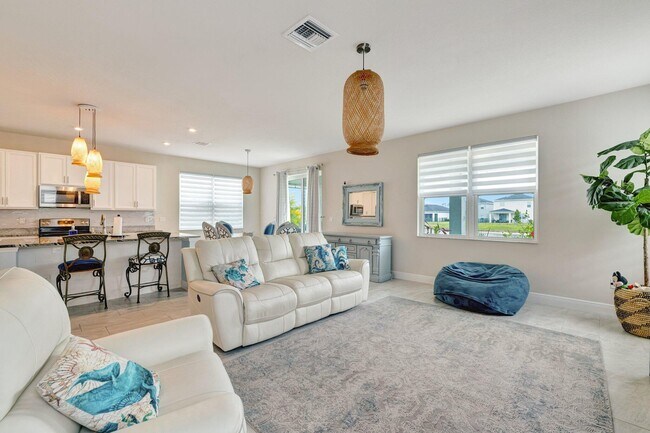 Building Photo - 10916 SW Robbia Way