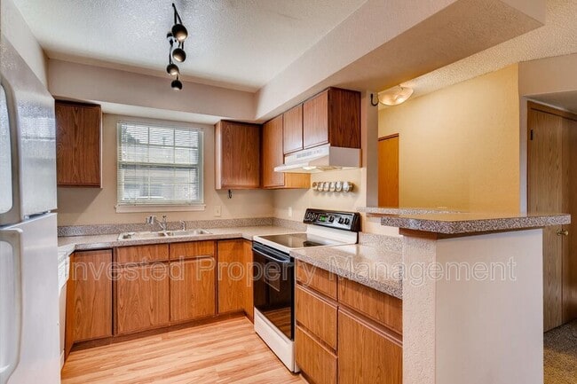 Building Photo - 2666 E Otero Pl