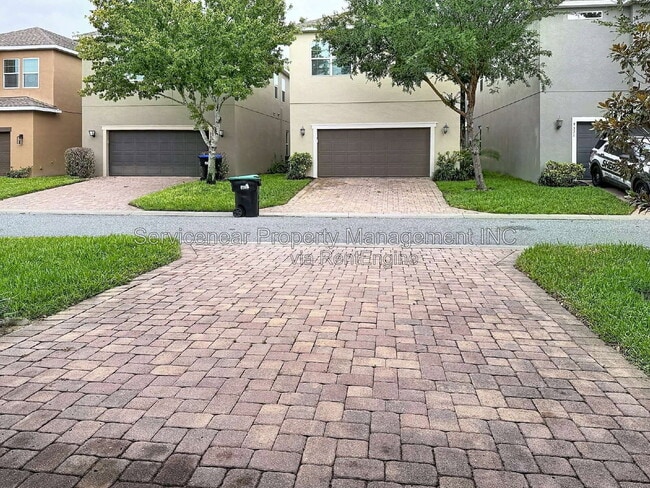 Building Photo - 9428 Woodcrane Dr