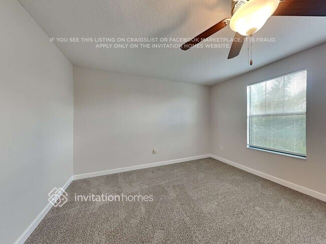 Building Photo - 28432 Pleasant Bay Lp