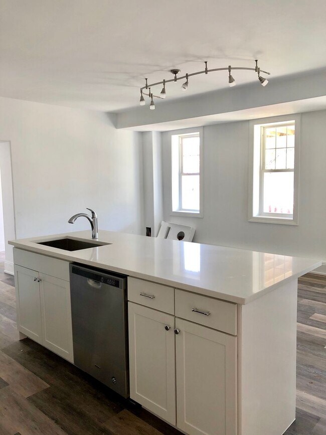 Building Photo - New Construction! 2 Bedroom / 1 Bathroom Apt in Collegeville