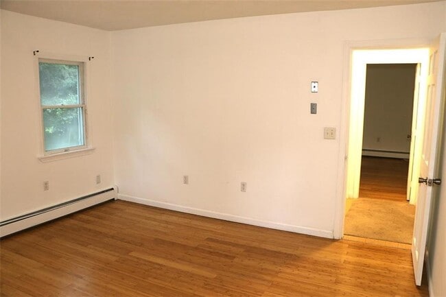 Building Photo - 52 Charcalee Dr