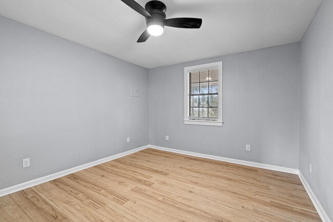 Building Photo - 5968 Capitol Dr