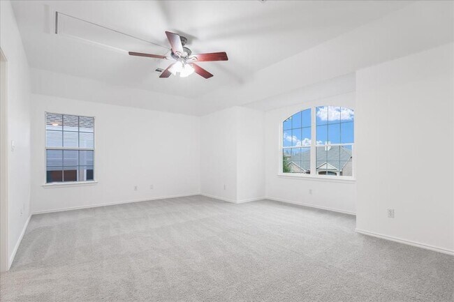 Building Photo - 712 Arrowood Pl