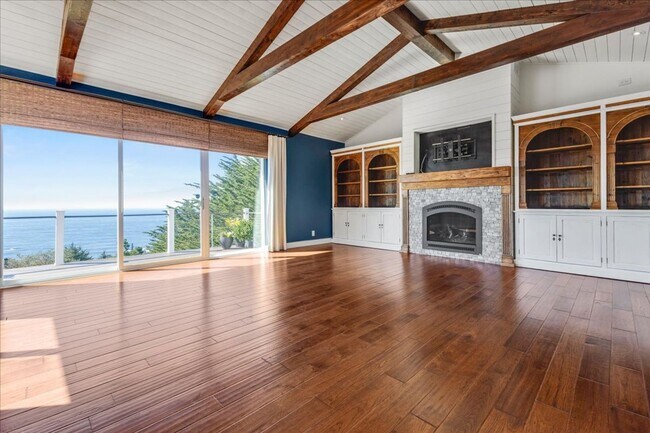 Building Photo - Stunning Highlands Home Located in Carmel, CA!