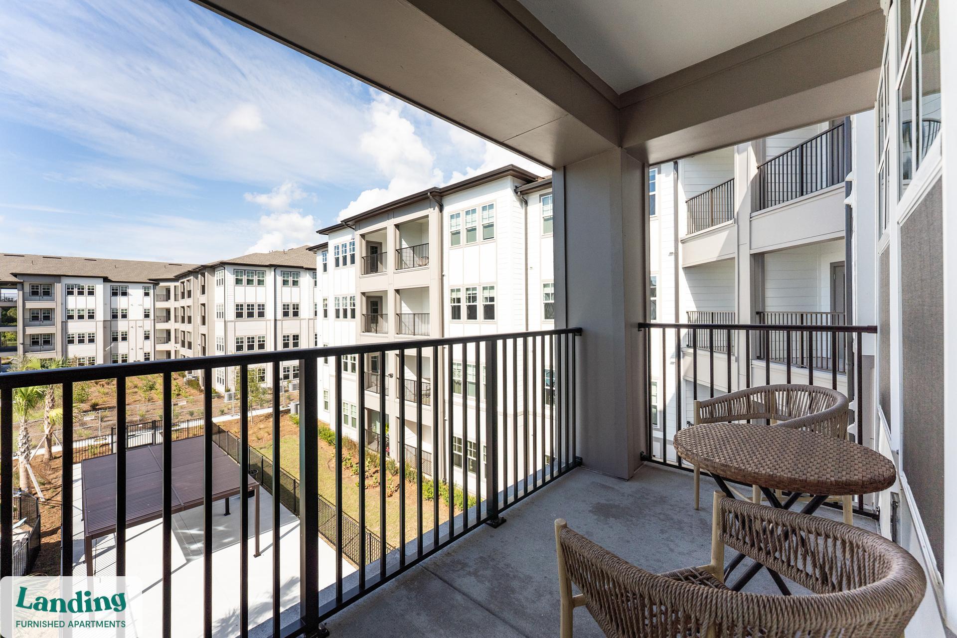 Building Photo - 1225 Utica Dr