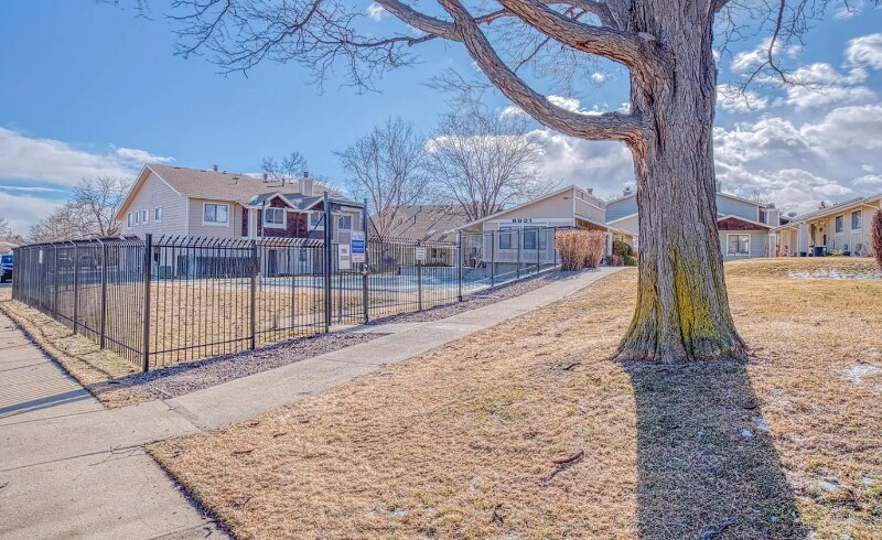 Building Photo - 6952 W 87th Way