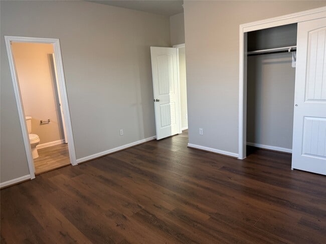 Building Photo - 1222 Obispo Ct