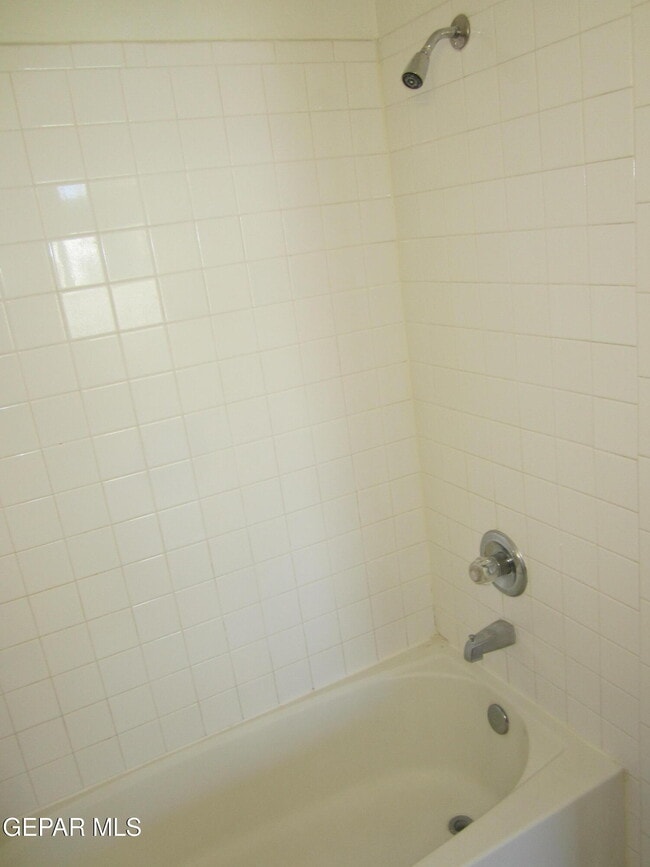 Building Photo - 11804 Kings Arms Ct