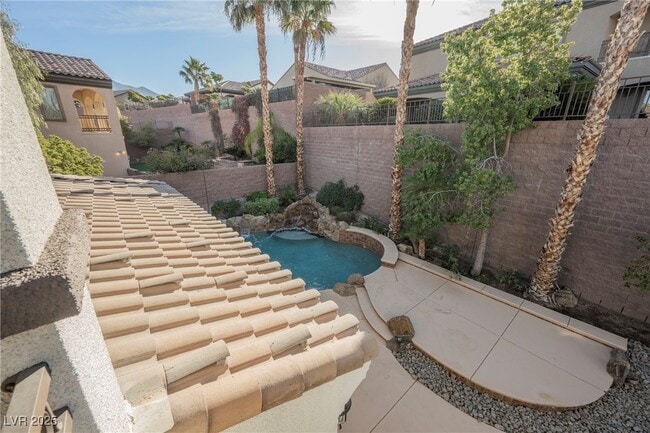 Building Photo - 2768 Liberation Dr