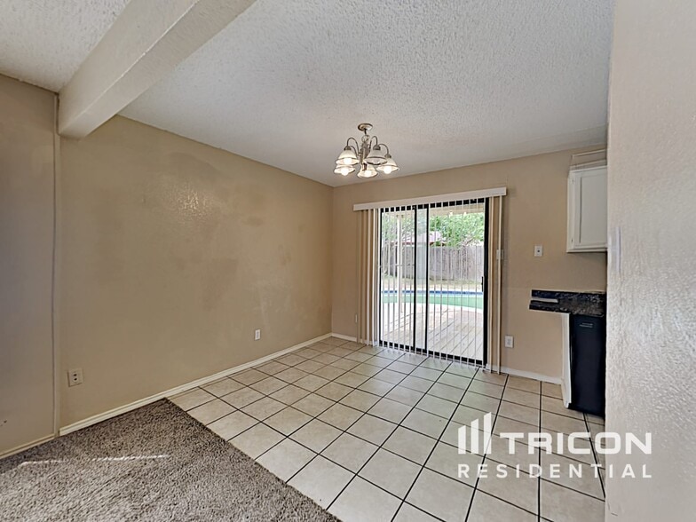 Building Photo - 609 Eagle Trace Dr