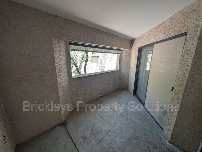 Building Photo - 1287 N Alma School Rd