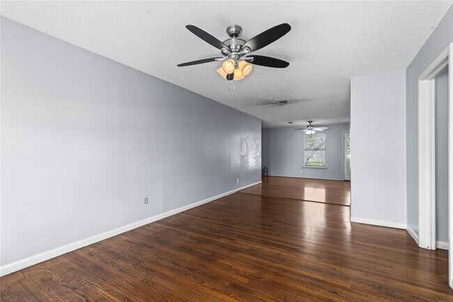 Building Photo - 1809 Westway Ave