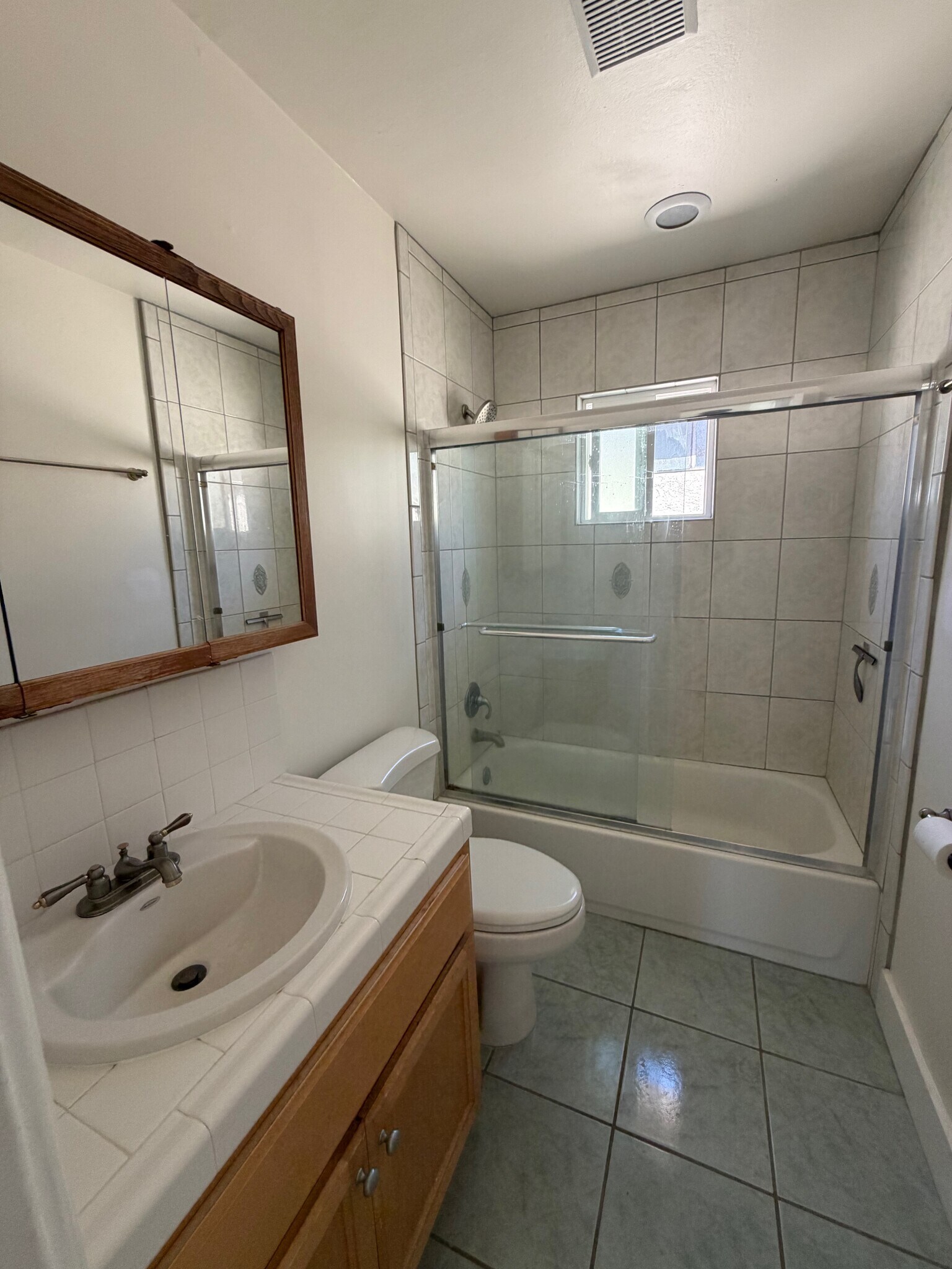 Building Photo - 2617 Rockefeller Ln