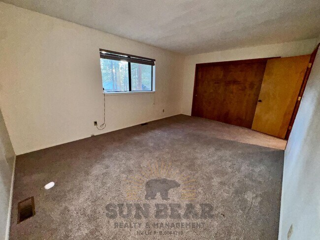 Building Photo - 3 Bedroom Mill Creek Home Available Now!