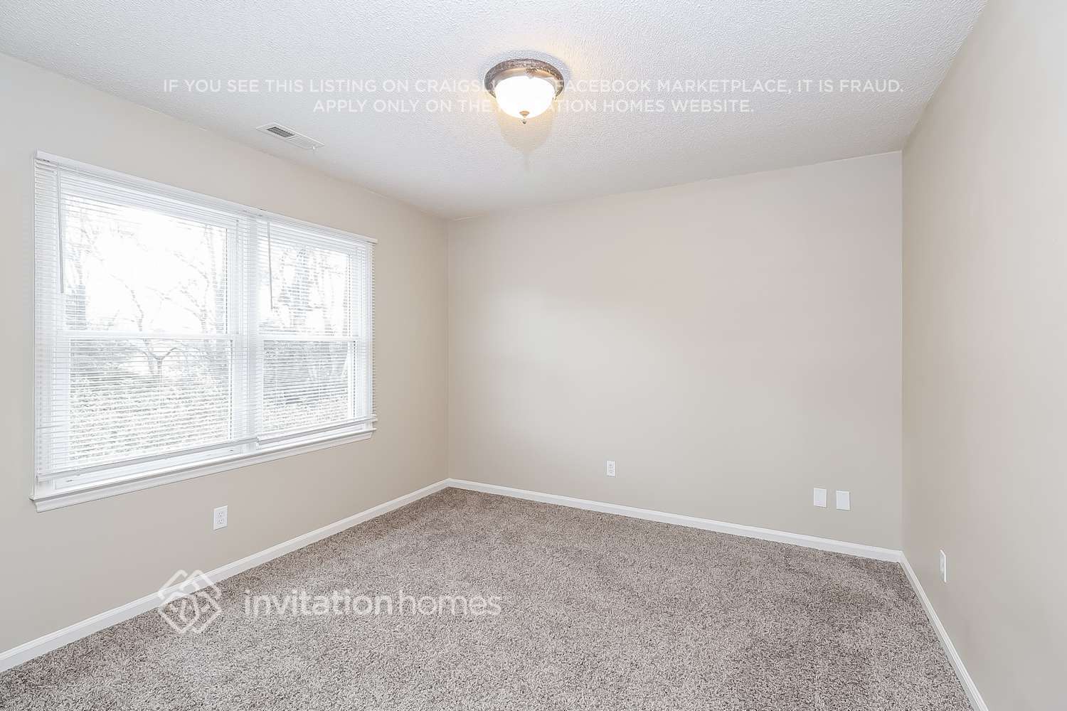 Building Photo - 10601 Bryony Ct