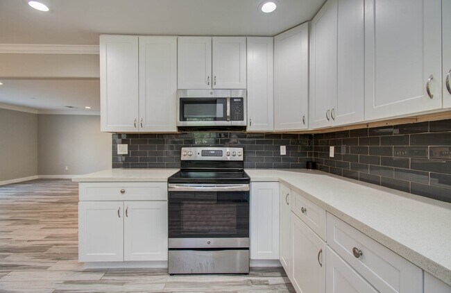 Building Photo - 11403 Braewick Dr