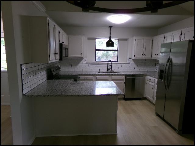 Building Photo - 7 Kings Pointe Cv