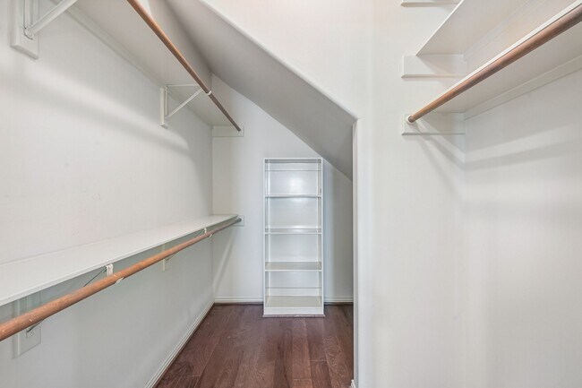 Building Photo - 1611 Copperas Cove