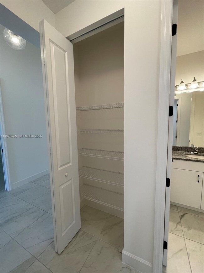 Building Photo - 10922 SW Meandering Mile Rd