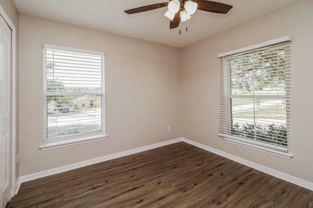 Building Photo - 25130 Ironwedge Dr