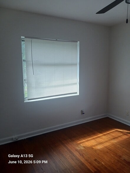 Building Photo - 1654 Talbot Ave