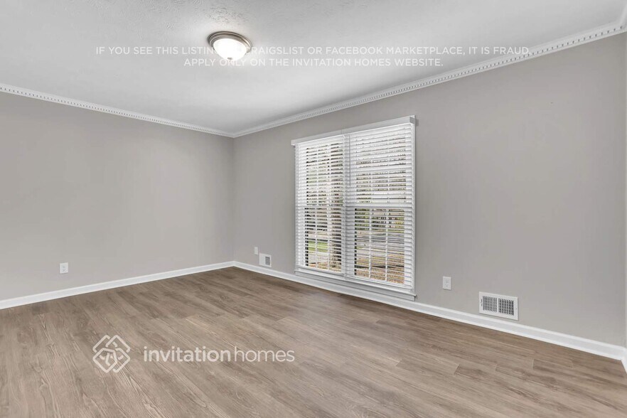 Building Photo - 841 Sugar Creek Way SE