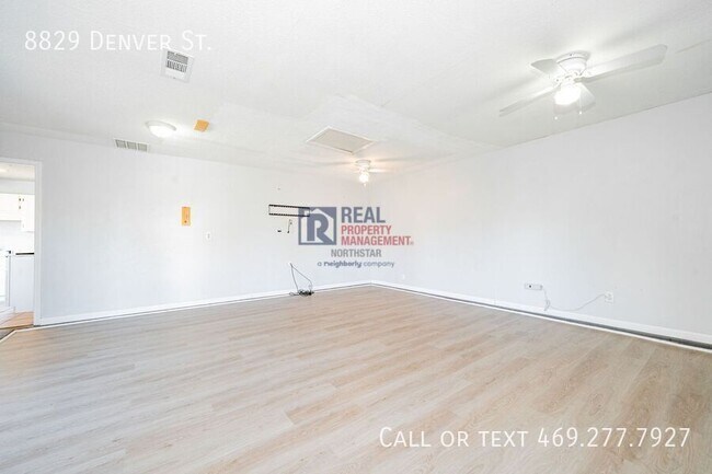 Building Photo - 8829 Denver St