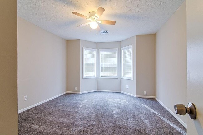 Building Photo - 3535 Miller St