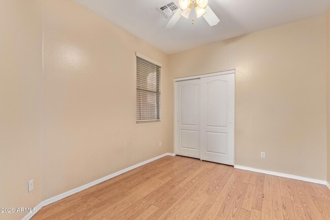 Building Photo - 12522 W Campina Dr