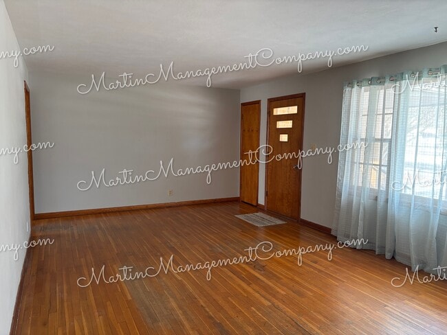 Building Photo - 1206 S Murray Ave