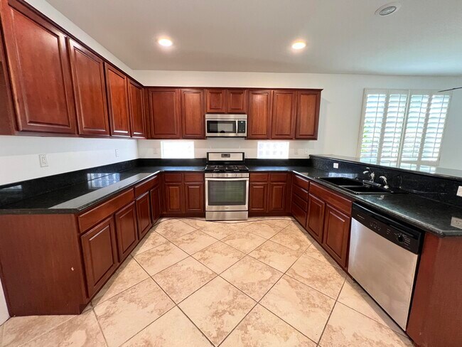 Building Photo - 50342 San Capistrano Dr