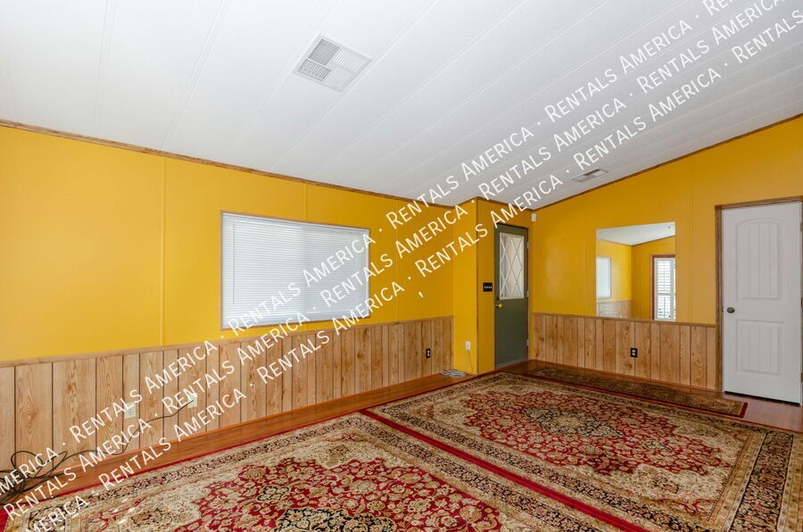 Building Photo - 10684 N Stromboli Ave